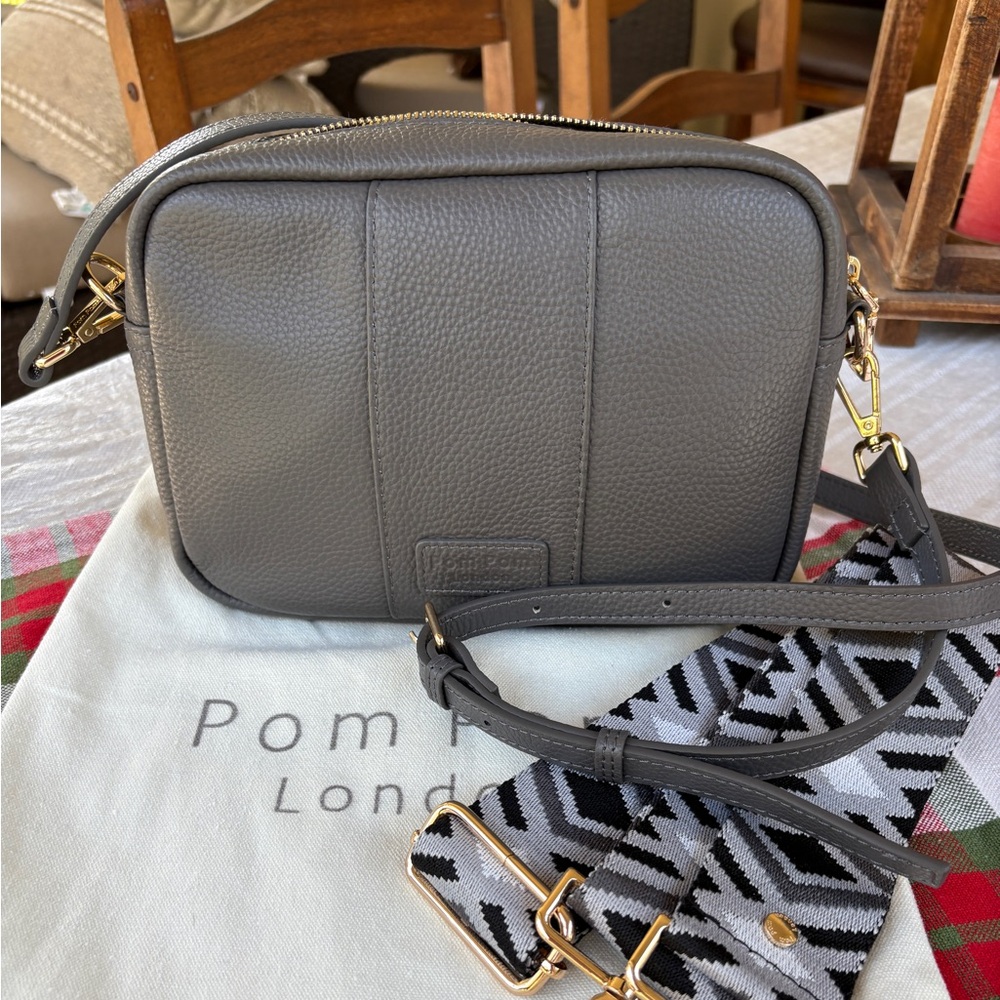 Pom Pom London City Gray Leather Crossbody Bag